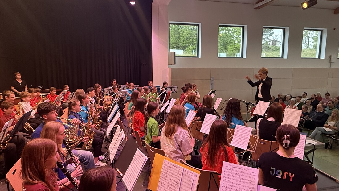 Das Abschlussorchester der Jungmusikerlehrgangswoche